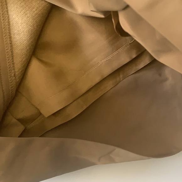 BCBGMAXAZRIA size 0 tan wool pencil skirt in excellent condition - Picture 6 of 8